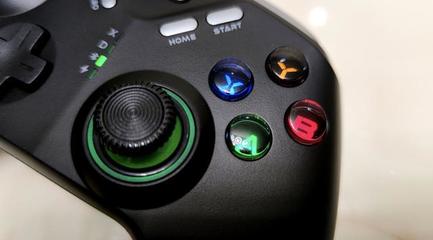 在家暢爽玩游戲,就用咪咕游戲手柄尊享版,玩游戲必備的利器